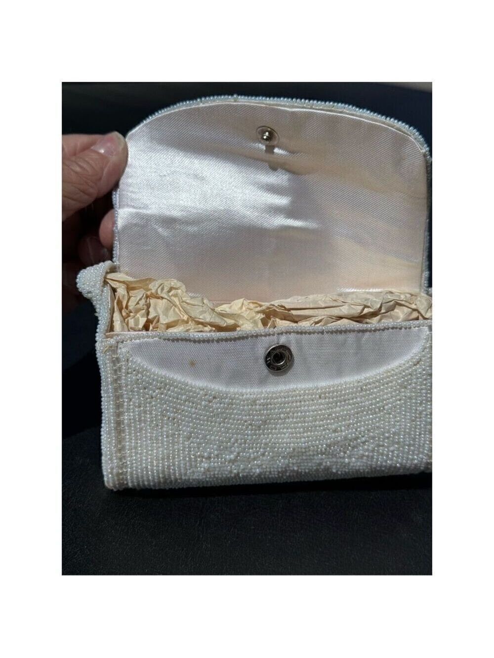 Vintage tiny Beaded purse cream beaded crown snap Vintage Japan - Picture 10 of 15